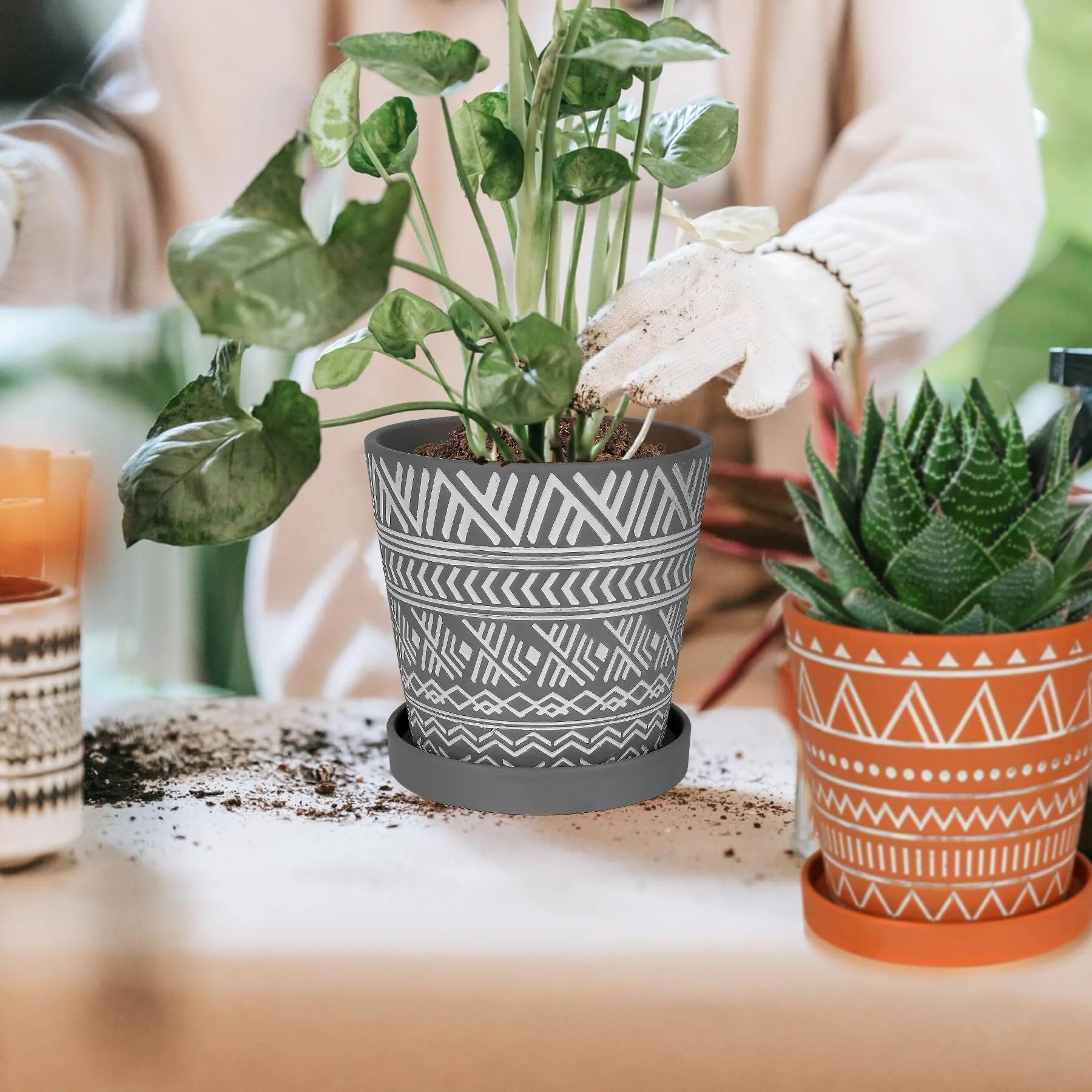 6 Inch Modern Geometric Pattern Flower Pot, Set of 2 - Cement Gray